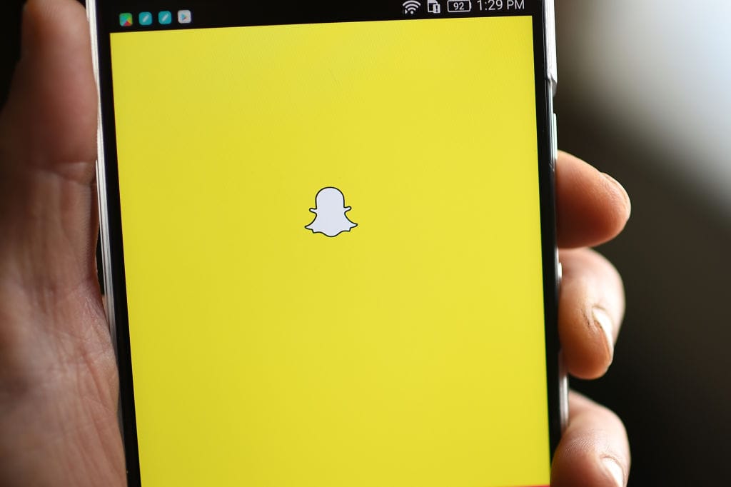 O novo recurso de IA do Snap permite que você crie lentes do Snapchat simplesmente descrevendo-as