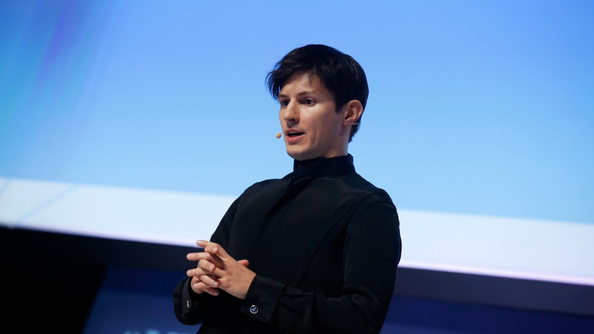 O fundador do Telegram, Pavel Durov, foi preso na França por supostas ofensas relacionadas ao aplicativo de mensagens