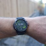 O smartwatch com a melhor duração de bateria que testei não é da Samsung ou do Google