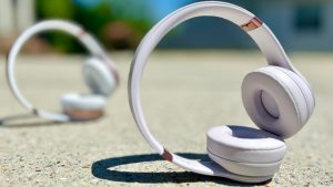 O mais recente da Beats em sua linha de fones de ouvido mais popular tem um ótimo som e tem 50% de desconto