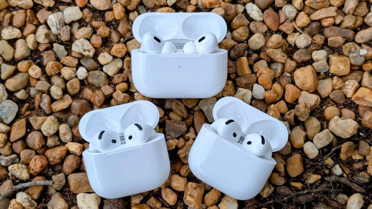 Usei todos os modelos de AirPods 4 e Pro desde o lançamento e aqui está meu conselho de compra para 2024