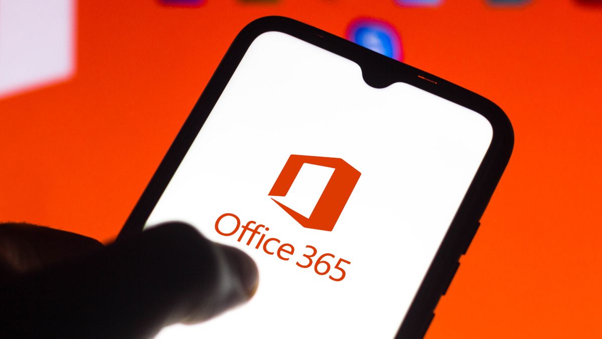 Tela do smartphone mostrando o logotipo do Office 365