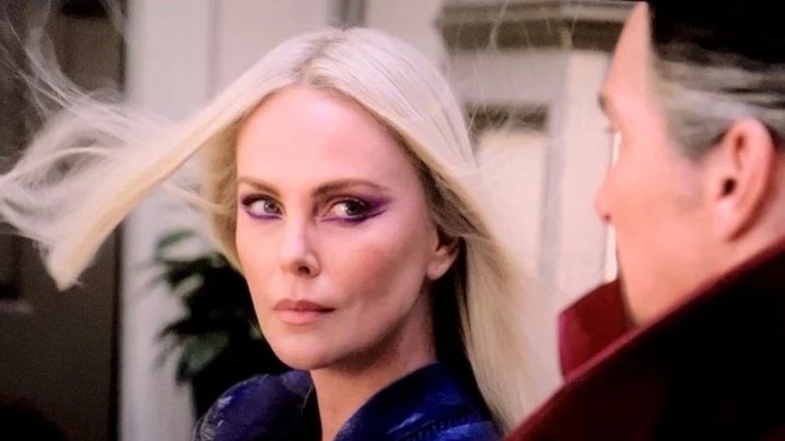 Charlize Theron como Clea em Doutor Estranho no Multiverso da Loucura.