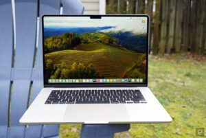 O MacBook Air M3 da Apple cai para o mínimo histórico de US$ 899