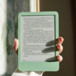 O modelo Kindle que a maioria das pessoas deveria comprar acaba de receber um desconto de US $ 25 antes da Black Friday