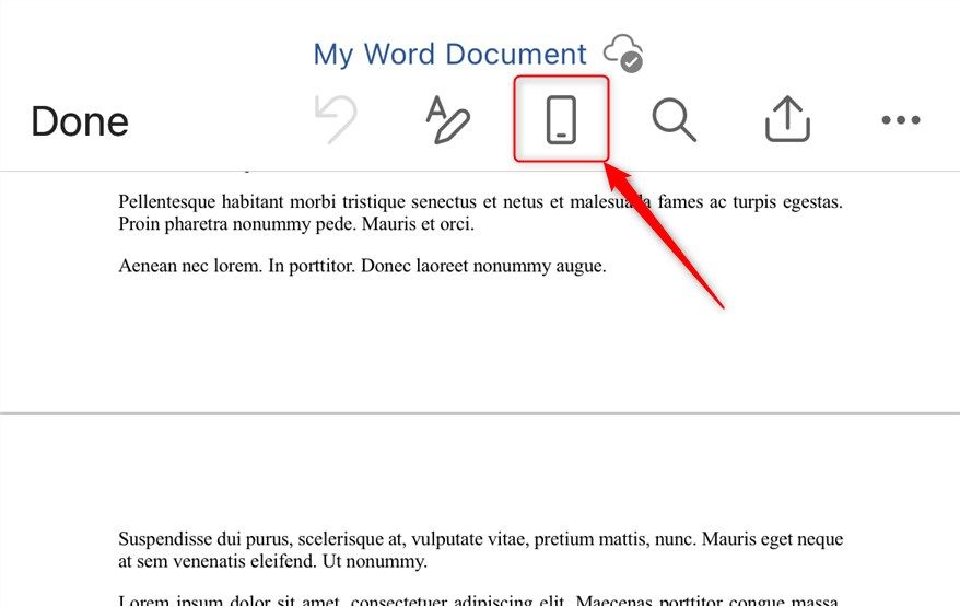 A visualização de impressão no aplicativo móvel Microsoft Word, com o ícone da visualização móvel destacado.