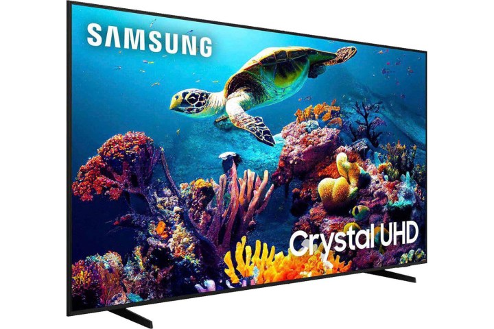 A TV Samsung DU6900 4K de 75 polegadas em um fundo branco.