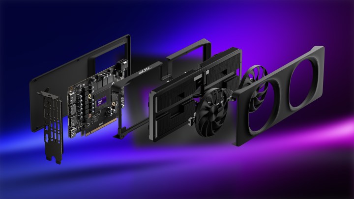 Uma visão explodida da GPU Arc A580 da Intel.