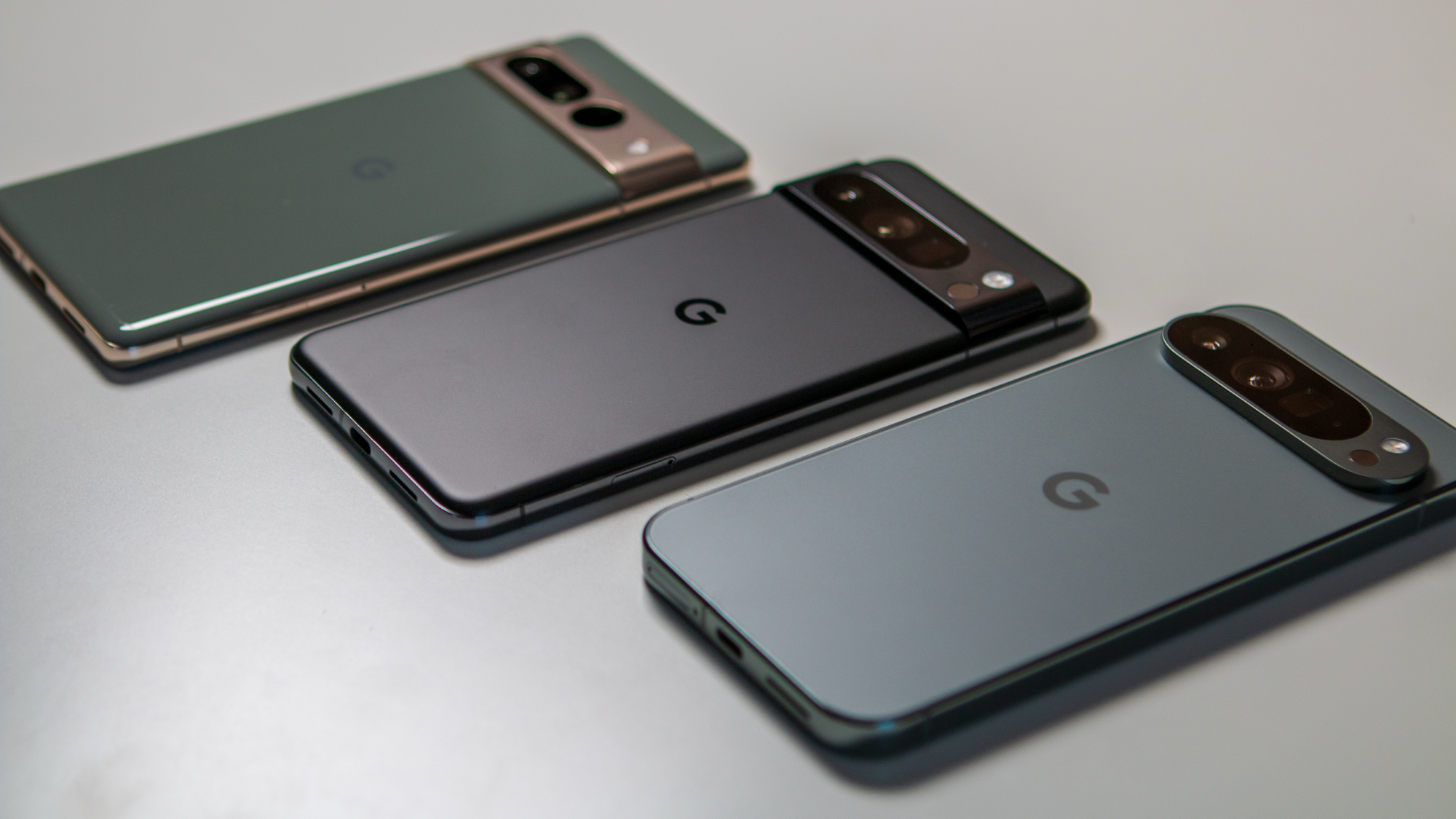 Google Pixel 9 Pro XL com Pixel 8 Pro e 7 Pro