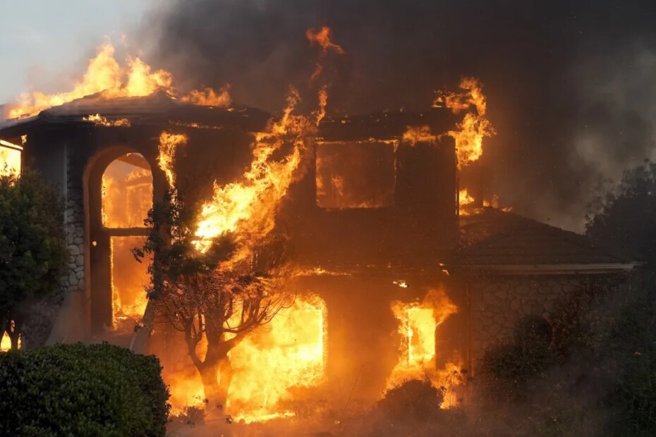 A Califórnia exigirá que as seguradoras ofereçam cobertura em zonas de incêndios florestais