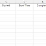 Uma tabela de dados não formatada no Excel contendo nomes de pessoas, números de tarefas e vários outros títulos.