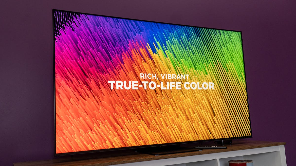 Esta TV TCL QLED é o modelo que recomendo para a maioria dos compradores – e atingiu o preço mais baixo de todos os tempos