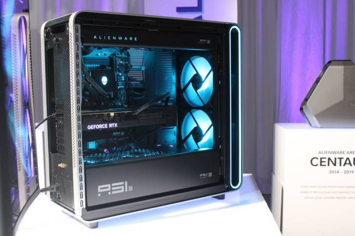 Desktop para jogos Alienware na CES 2025.