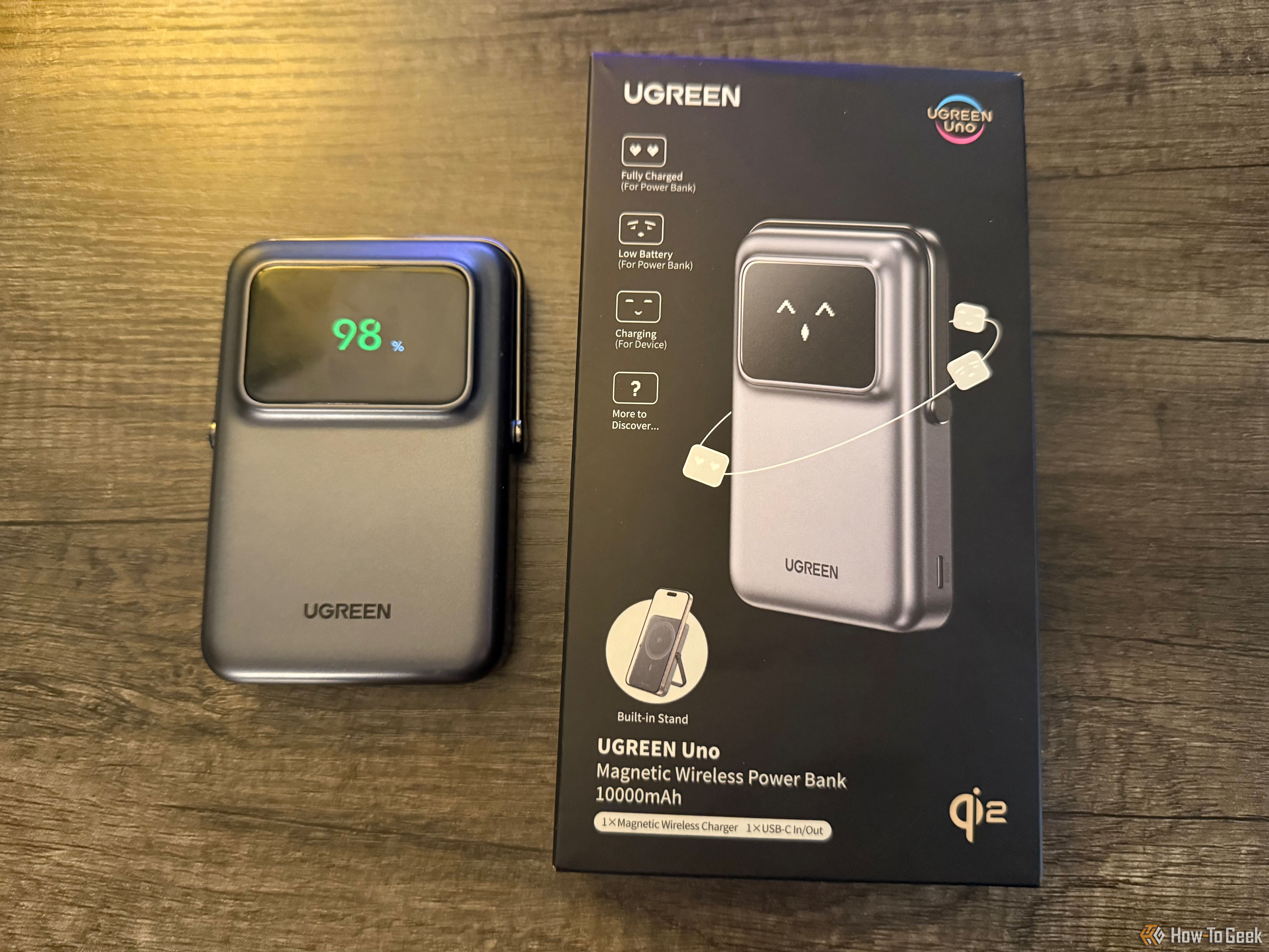 Ugreen Uno Wireless Power Bank e sua caixa.