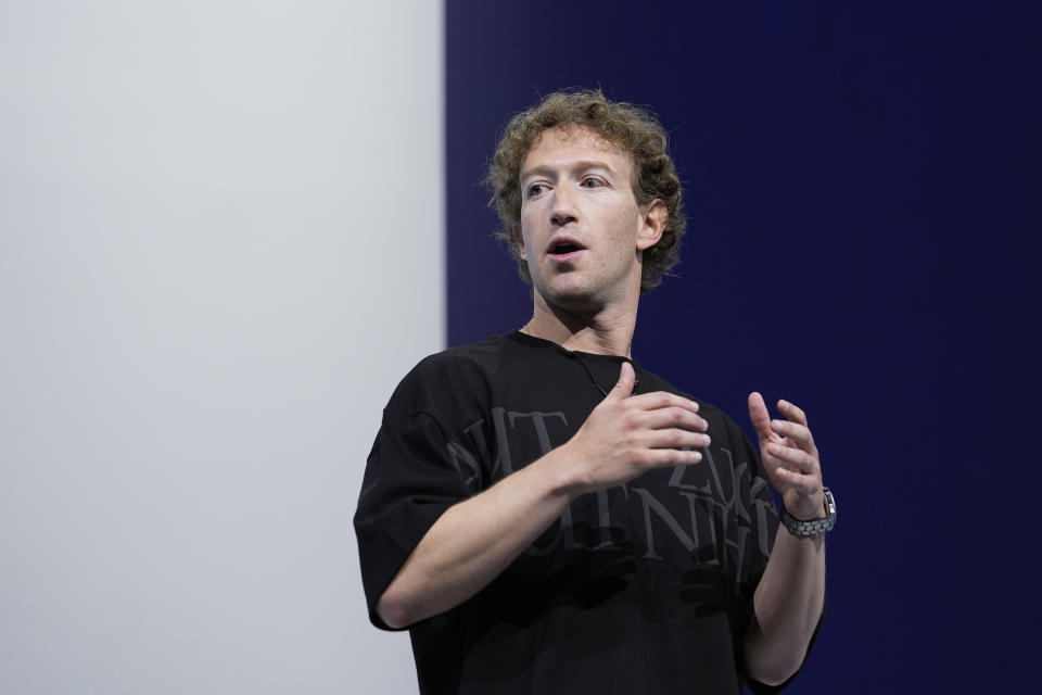 ARQUIVO - Mark Zuckerberg fala sobre os óculos Orion AR na conferência Meta Connect em 25 de setembro de 2024, em Menlo Park, Califórnia. (AP Photo/Godofredo A. Vásquez, Arquivo)